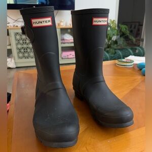 Women hunter boots